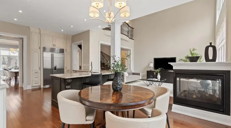 1857 Ivygate Court, Mississauga, Ontario, L5L 0A8, Canada, 4 Bedrooms Bedrooms, ,5 BathroomsBathrooms,Residential,For Sale,1857 Ivygate Court,2030609