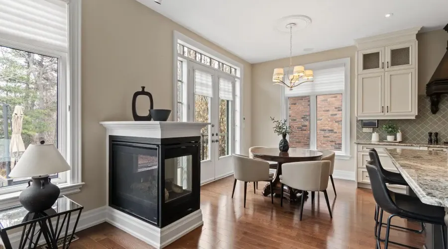 1857 Ivygate Court, Mississauga, Ontario, L5L 0A8, Canada, 4 Bedrooms Bedrooms, ,5 BathroomsBathrooms,Residential,For Sale,1857 Ivygate Court,2030609