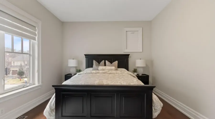 1857 Ivygate Court, Mississauga, Ontario, L5L 0A8, Canada, 4 Bedrooms Bedrooms, ,5 BathroomsBathrooms,Residential,For Sale,1857 Ivygate Court,2030609