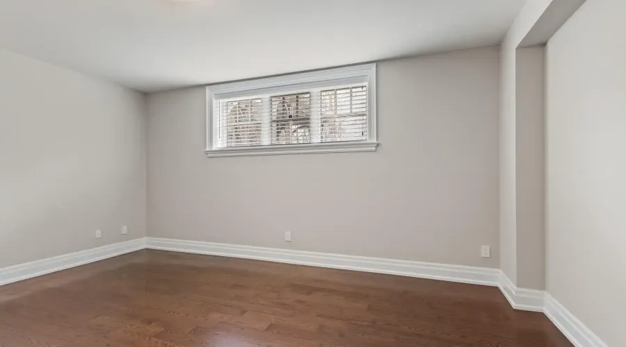 1857 Ivygate Court, Mississauga, Ontario, L5L 0A8, Canada, 4 Bedrooms Bedrooms, ,5 BathroomsBathrooms,Residential,For Sale,1857 Ivygate Court,2030609