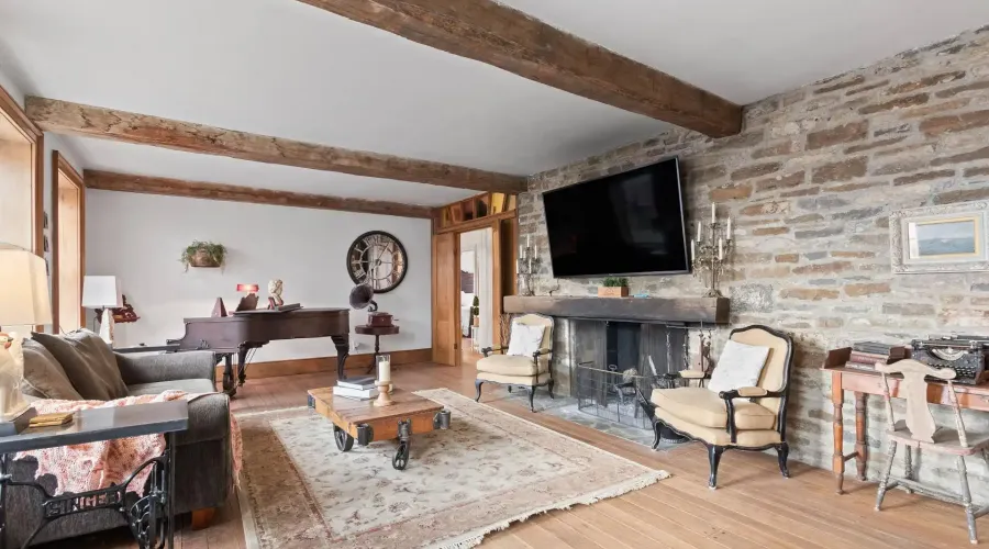 85 Yorkleigh Avenue, Toronto, Ontario, M9P 1Y3, Canada, 3 Bedrooms Bedrooms, ,3 BathroomsBathrooms,Residential,For Sale,85 Yorkleigh Avenue,2030610