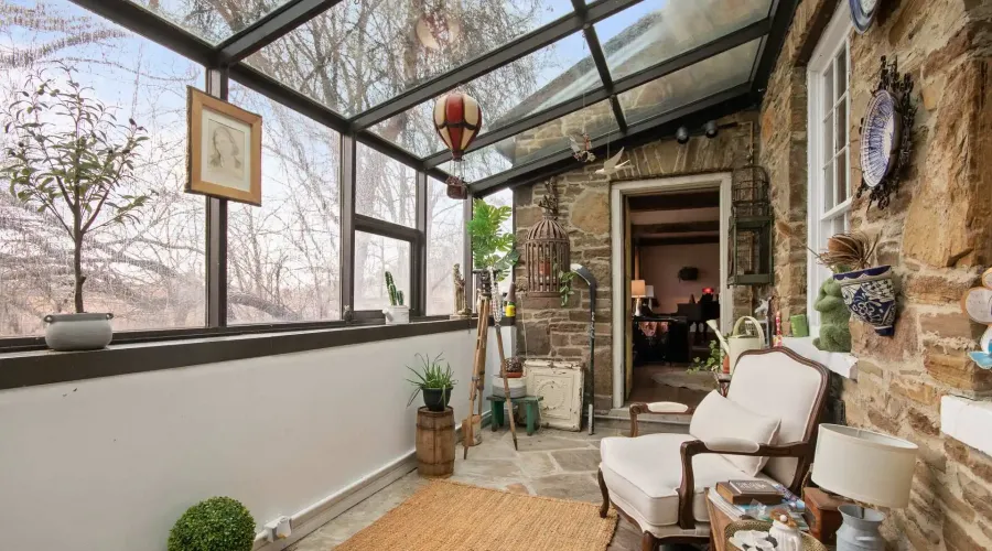 85 Yorkleigh Avenue, Toronto, Ontario, M9P 1Y3, Canada, 3 Bedrooms Bedrooms, ,3 BathroomsBathrooms,Residential,For Sale,85 Yorkleigh Avenue,2030610