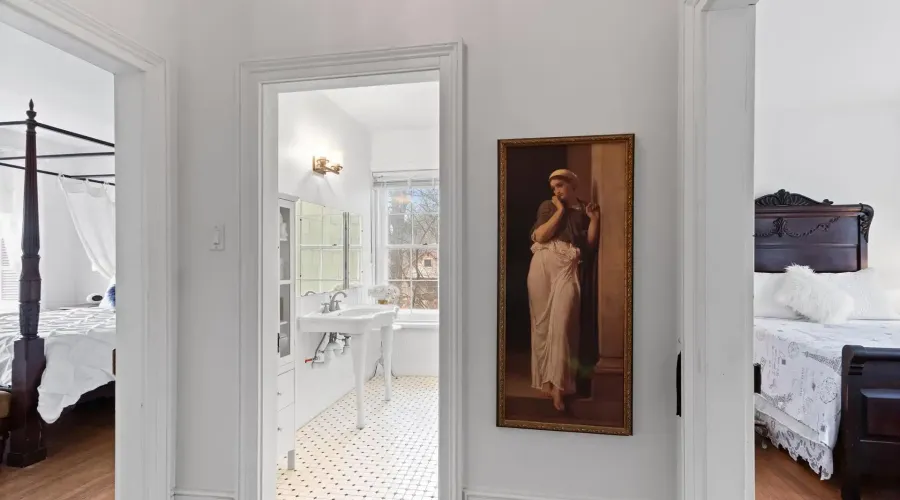 85 Yorkleigh Avenue, Toronto, Ontario, M9P 1Y3, Canada, 3 Bedrooms Bedrooms, ,3 BathroomsBathrooms,Residential,For Sale,85 Yorkleigh Avenue,2030610