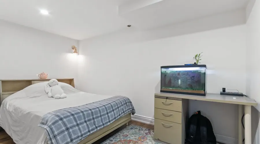 85 Yorkleigh Avenue, Toronto, Ontario, M9P 1Y3, Canada, 3 Bedrooms Bedrooms, ,3 BathroomsBathrooms,Residential,For Sale,85 Yorkleigh Avenue,2030610