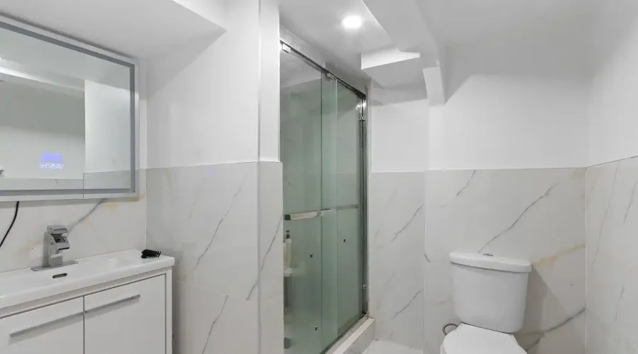 85 Yorkleigh Avenue, Toronto, Ontario, M9P 1Y3, Canada, 3 Bedrooms Bedrooms, ,3 BathroomsBathrooms,Residential,For Sale,85 Yorkleigh Avenue,2030610