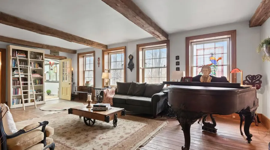 85 Yorkleigh Avenue, Toronto, Ontario, M9P 1Y3, Canada, 3 Bedrooms Bedrooms, ,3 BathroomsBathrooms,Residential,For Sale,85 Yorkleigh Avenue,2030610