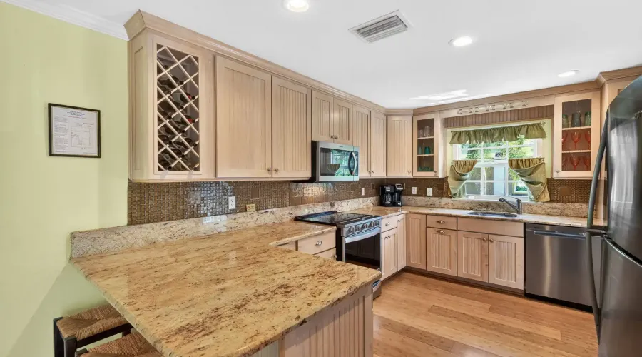 11536 Wightman Lane, Captiva, Florida, 33924, United States, 4 Bedrooms Bedrooms, 12 Rooms Rooms,3 BathroomsBathrooms,Residential,For Sale,Wightman,2031546