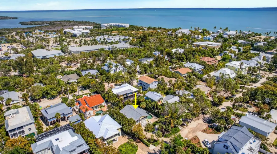 11536 Wightman Lane, Captiva, Florida, 33924, United States, 4 Bedrooms Bedrooms, 12 Rooms Rooms,3 BathroomsBathrooms,Residential,For Sale,Wightman,2031546