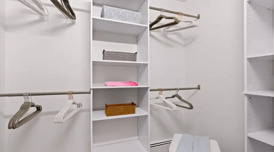 11 Woodholm Road, Manchester, Massachusetts, 01944, United States, 5 Bedrooms Bedrooms, 10 Rooms Rooms,3 BathroomsBathrooms,Residential,For Sale,Woodholm,2031800