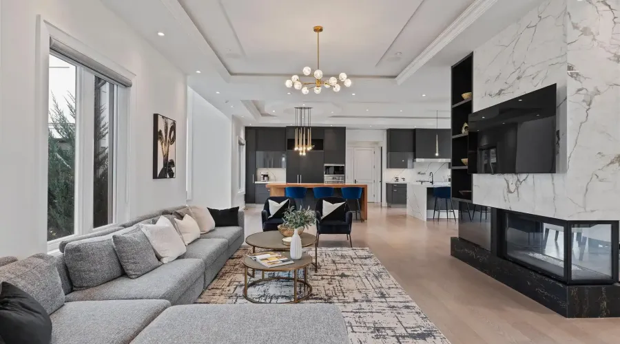 4 Saint Lukes Court, Brampton, Ontario, L6P 1K9, Canada, 6 Bedrooms Bedrooms, ,9 BathroomsBathrooms,Residential,For Sale,4 Saint Lukes Court,2031801