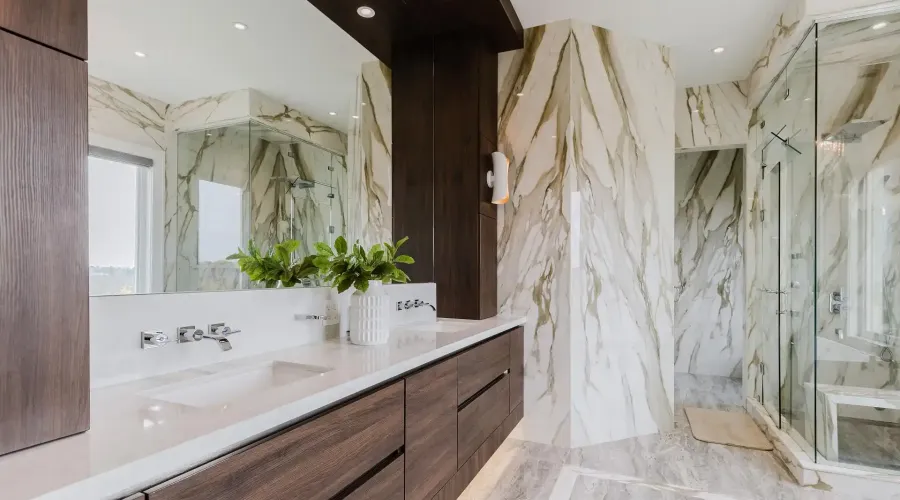 4 Saint Lukes Court, Brampton, Ontario, L6P 1K9, Canada, 6 Bedrooms Bedrooms, ,9 BathroomsBathrooms,Residential,For Sale,4 Saint Lukes Court,2031801