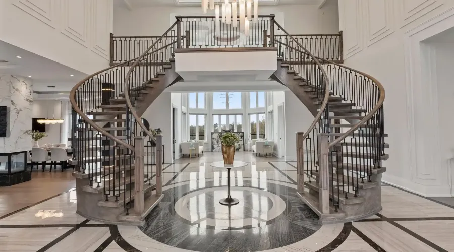 4 Saint Lukes Court, Brampton, Ontario, L6P 1K9, Canada, 6 Bedrooms Bedrooms, ,9 BathroomsBathrooms,Residential,For Sale,4 Saint Lukes Court,2031801