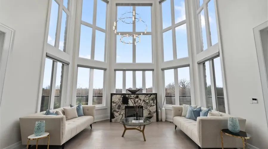 4 Saint Lukes Court, Brampton, Ontario, L6P 1K9, Canada, 6 Bedrooms Bedrooms, ,9 BathroomsBathrooms,Residential,For Sale,4 Saint Lukes Court,2031801