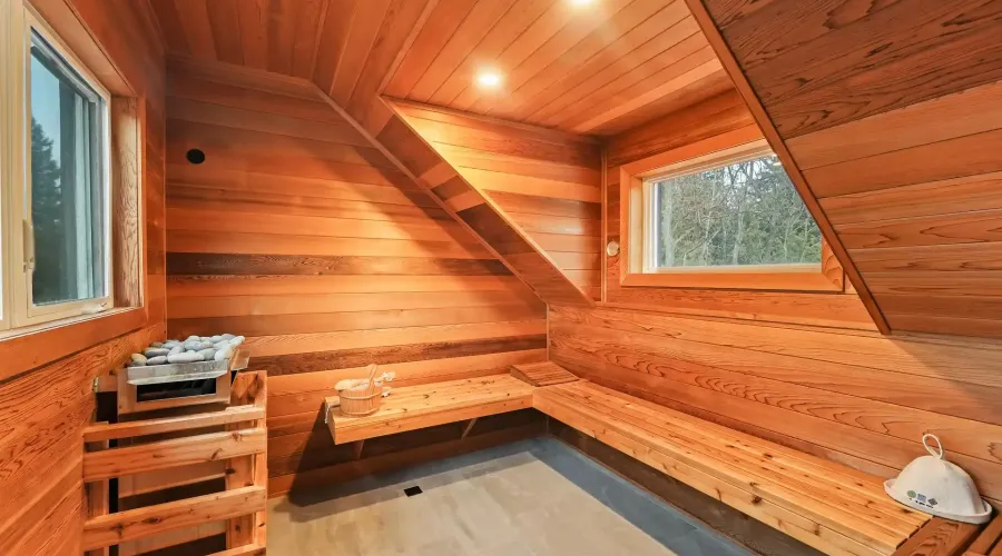 2814 Forks Of The Credit Road, Caledon, Ontario, L7K 2H5, Canada, 4 Bedrooms Bedrooms, ,6 BathroomsBathrooms,Residential,For Sale,2814 Forks Of The Credit Road,2034036