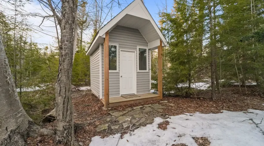 2814 Forks Of The Credit Road, Caledon, Ontario, L7K 2H5, Canada, 4 Bedrooms Bedrooms, ,6 BathroomsBathrooms,Residential,For Sale,2814 Forks Of The Credit Road,2034036