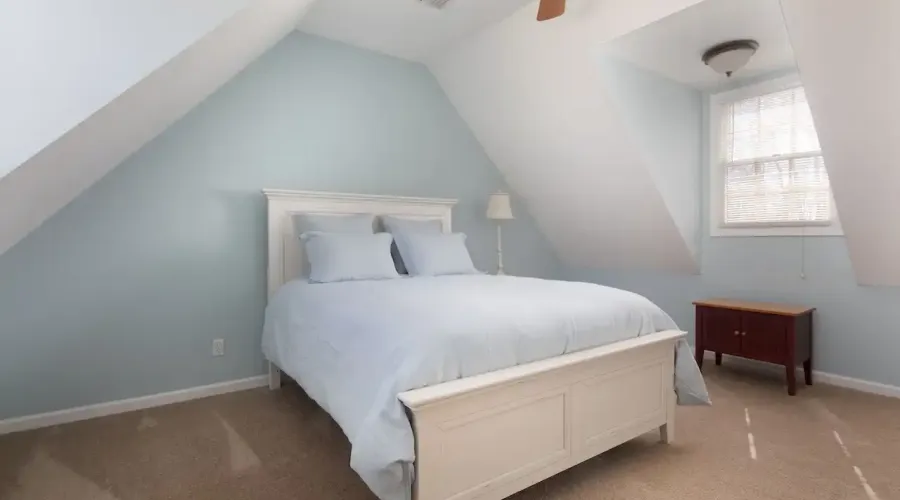 27 Smoke Ridge Road, Sherman, Connecticut, 06784, United States, 4 Bedrooms Bedrooms, 8 Rooms Rooms,3 BathroomsBathrooms,Residential,For Sale,Smoke Ridge,2036154