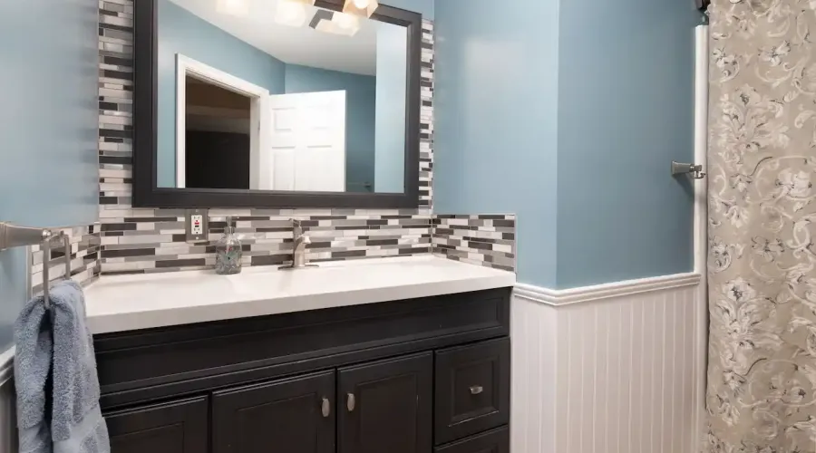 27 Smoke Ridge Road, Sherman, Connecticut, 06784, United States, 4 Bedrooms Bedrooms, 8 Rooms Rooms,3 BathroomsBathrooms,Residential,For Sale,Smoke Ridge,2036154