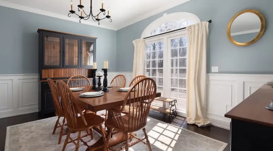 27 Smoke Ridge Road, Sherman, Connecticut, 06784, United States, 4 Bedrooms Bedrooms, 8 Rooms Rooms,3 BathroomsBathrooms,Residential,For Sale,Smoke Ridge,2036154