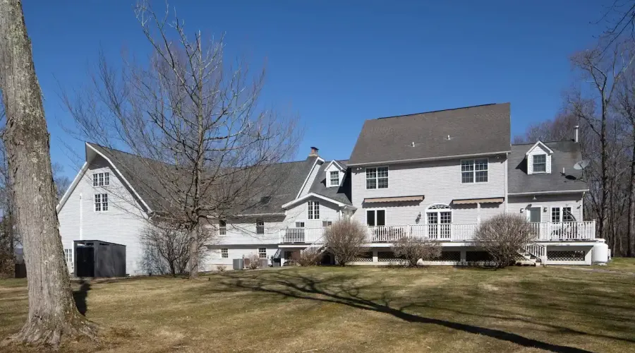 27 Smoke Ridge Road, Sherman, Connecticut, 06784, United States, 4 Bedrooms Bedrooms, 8 Rooms Rooms,3 BathroomsBathrooms,Residential,For Sale,Smoke Ridge,2036154