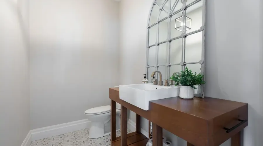 1096 Westbrook Road, Hamilton, Ontario, L0R 2A0, Canada, 7 Bedrooms Bedrooms, ,8 BathroomsBathrooms,Residential,For Sale,1096 Westbrook Road,2036394