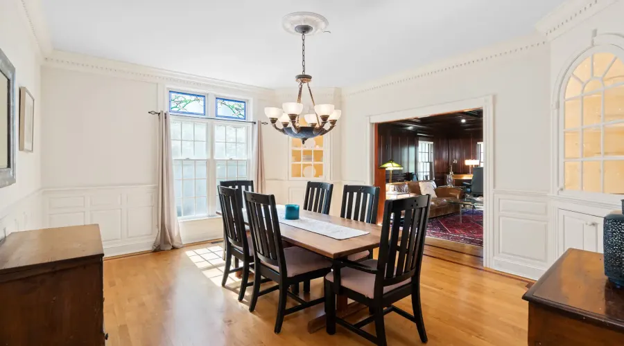 1 Gussett Road, Wenham, Massachusetts, 01984, United States, 5 Bedrooms Bedrooms, 10 Rooms Rooms,5 BathroomsBathrooms,Residential,For Sale,Gussett,2037166