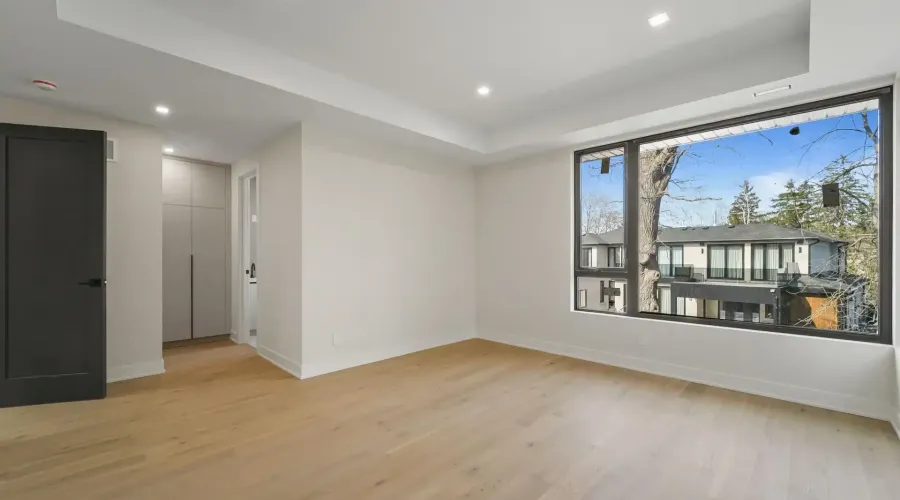 362 Meadow Wood Lane, Mississauga, Ontario, L5J 2S9, Canada, 4 Bedrooms Bedrooms, ,7 BathroomsBathrooms,Residential,For Sale,362 Meadow Wood Lane,2038947