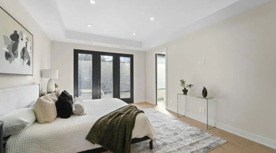 362 Meadow Wood Lane, Mississauga, Ontario, L5J 2S9, Canada, 4 Bedrooms Bedrooms, ,7 BathroomsBathrooms,Residential,For Sale,362 Meadow Wood Lane,2038947