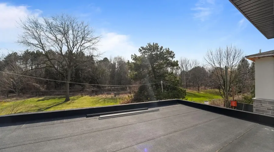 362 Meadow Wood Lane, Mississauga, Ontario, L5J 2S9, Canada, 4 Bedrooms Bedrooms, ,7 BathroomsBathrooms,Residential,For Sale,362 Meadow Wood Lane,2038947