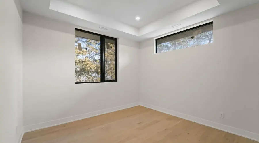 362 Meadow Wood Lane, Mississauga, Ontario, L5J 2S9, Canada, 4 Bedrooms Bedrooms, ,7 BathroomsBathrooms,Residential,For Sale,362 Meadow Wood Lane,2038947