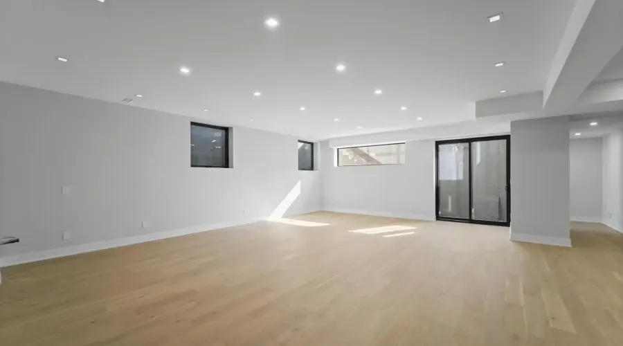 362 Meadow Wood Lane, Mississauga, Ontario, L5J 2S9, Canada, 4 Bedrooms Bedrooms, ,7 BathroomsBathrooms,Residential,For Sale,362 Meadow Wood Lane,2038947