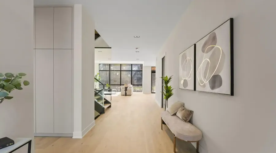 362 Meadow Wood Lane, Mississauga, Ontario, L5J 2S9, Canada, 4 Bedrooms Bedrooms, ,7 BathroomsBathrooms,Residential,For Sale,362 Meadow Wood Lane,2038947