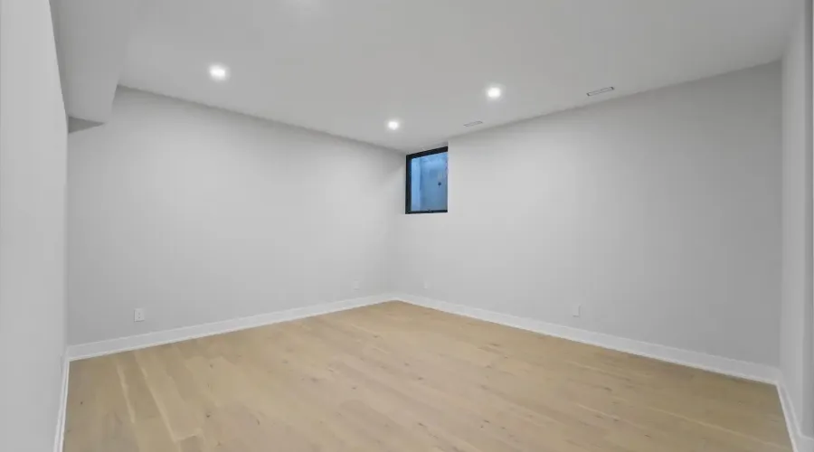 362 Meadow Wood Lane, Mississauga, Ontario, L5J 2S9, Canada, 4 Bedrooms Bedrooms, ,7 BathroomsBathrooms,Residential,For Sale,362 Meadow Wood Lane,2038947