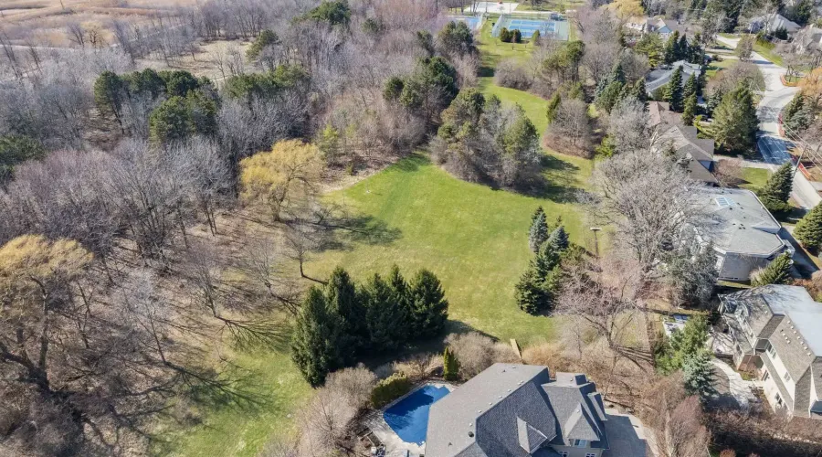 362 Meadow Wood Lane, Mississauga, Ontario, L5J 2S9, Canada, 4 Bedrooms Bedrooms, ,7 BathroomsBathrooms,Residential,For Sale,362 Meadow Wood Lane,2038947