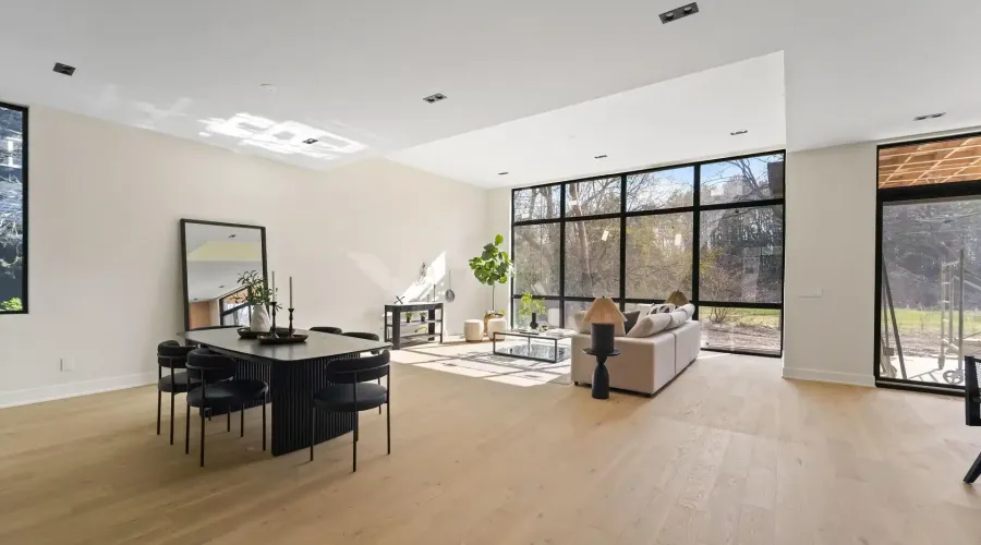 362 Meadow Wood Lane, Mississauga, Ontario, L5J 2S9, Canada, 4 Bedrooms Bedrooms, ,7 BathroomsBathrooms,Residential,For Sale,362 Meadow Wood Lane,2038947