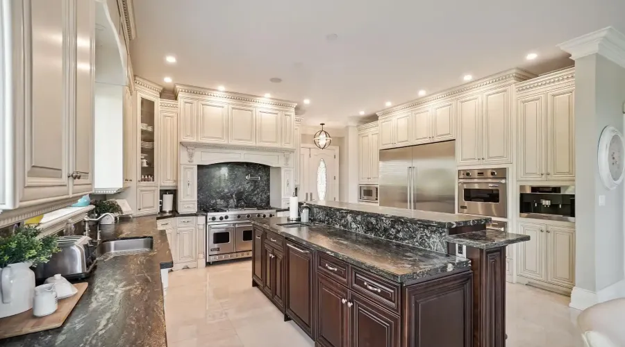 119 Ishwar Drive, Georgian Bluffs, Ontario, N0H 1S0, Canada, 4 Bedrooms Bedrooms, ,7 BathroomsBathrooms,Residential,For Sale,119 Ishwar Drive,2039070