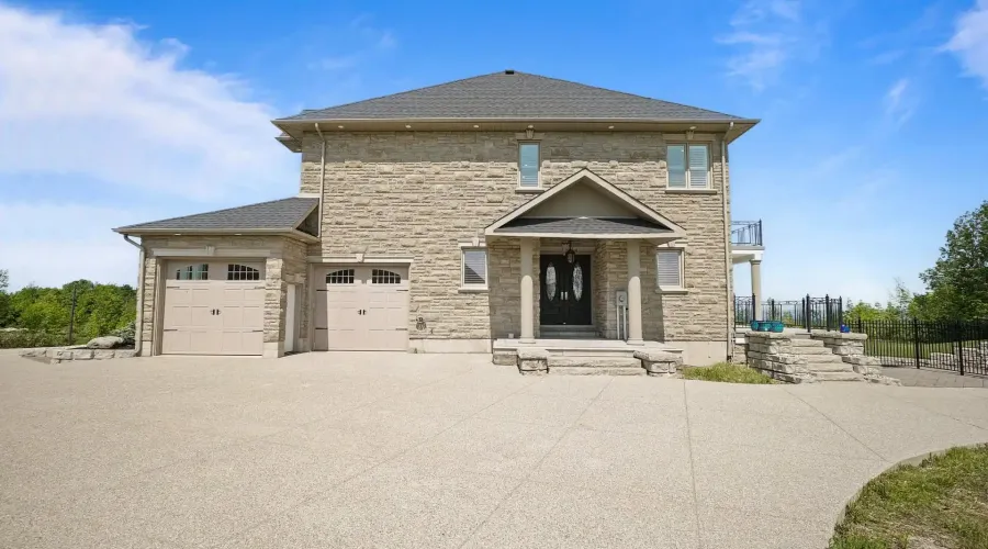 119 Ishwar Drive, Georgian Bluffs, Ontario, N0H 1S0, Canada, 4 Bedrooms Bedrooms, ,7 BathroomsBathrooms,Residential,For Sale,119 Ishwar Drive,2039070