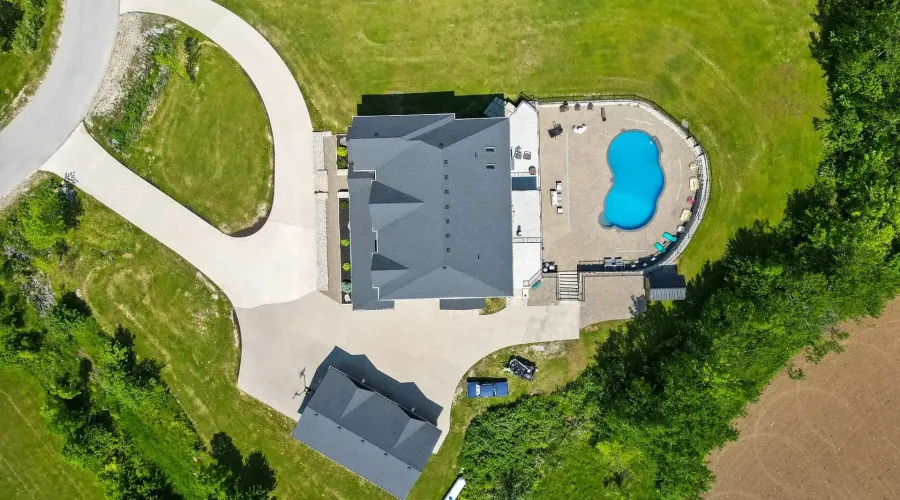 119 Ishwar Drive, Georgian Bluffs, Ontario, N0H 1S0, Canada, 4 Bedrooms Bedrooms, ,7 BathroomsBathrooms,Residential,For Sale,119 Ishwar Drive,2039070