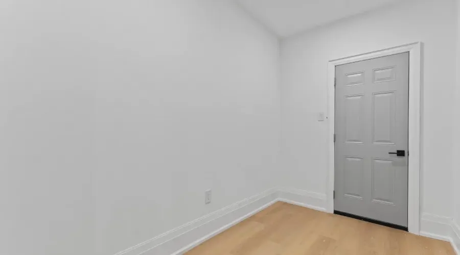 1610 Kenmuir Avenue, Mississauga, Ontario, L5G 4B5, Canada, 5 Bedrooms Bedrooms, ,6 BathroomsBathrooms,Residential,For Sale,1610 Kenmuir Avenue,2041824