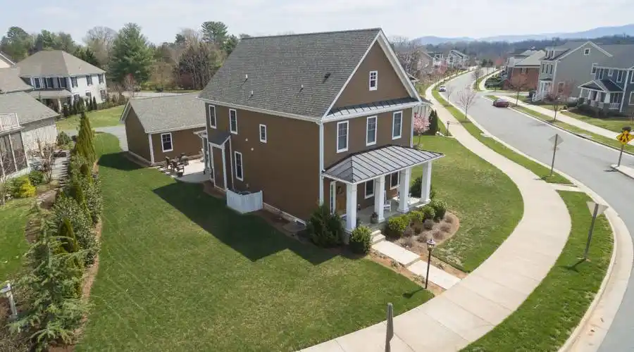 8017 West End Drive,Crozet,Virginia 22932,United States,4 Bedrooms Bedrooms,15 Rooms Rooms,3 BathroomsBathrooms,Residential,West End Drive,201621