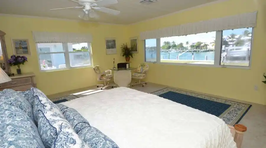 Jib-Boom Drive,Treasure Cay,Abaco,Bahamas,5 Bedrooms Bedrooms,4.5 BathroomsBathrooms,Residential,Jib-Boom Drive,202447