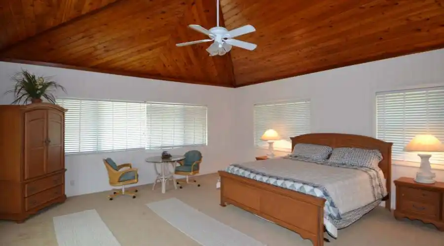 Jib-Boom Drive,Treasure Cay,Abaco,Bahamas,5 Bedrooms Bedrooms,4.5 BathroomsBathrooms,Residential,Jib-Boom Drive,202447