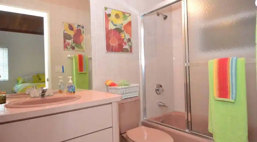 Jib-Boom Drive,Treasure Cay,Abaco,Bahamas,5 Bedrooms Bedrooms,4.5 BathroomsBathrooms,Residential,Jib-Boom Drive,202447