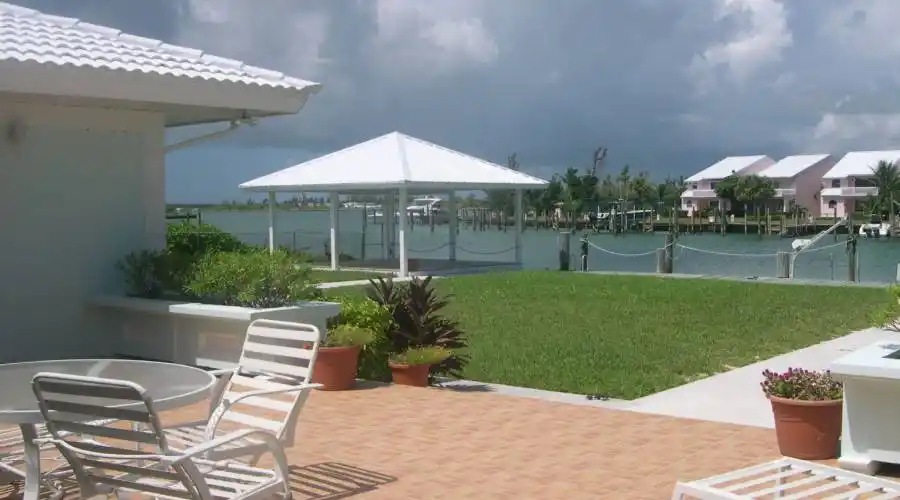Jib-Boom Drive,Treasure Cay,Abaco,Bahamas,5 Bedrooms Bedrooms,4.5 BathroomsBathrooms,Residential,Jib-Boom Drive,202447