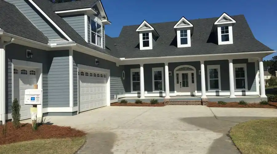 306 Farnsleigh Avenue,Bluffton,South Carolina 29910,United States,4 Bedrooms Bedrooms,4 Rooms Rooms,3 BathroomsBathrooms,Residential,Farnsleigh Avenue,203825