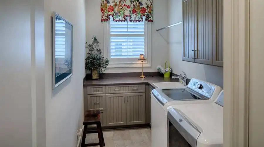 22 Sherbrooke Avenue,Bluffton,South Carolina 29910,United States,3 Bedrooms Bedrooms,3 Rooms Rooms,3 BathroomsBathrooms,Residential,Sherbrooke Avenue,203837