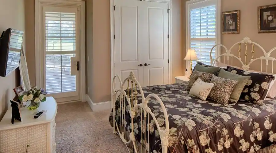 22 Sherbrooke Avenue,Bluffton,South Carolina 29910,United States,3 Bedrooms Bedrooms,3 Rooms Rooms,3 BathroomsBathrooms,Residential,Sherbrooke Avenue,203837