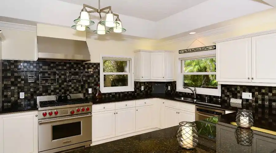 85 S Polk Drive,Sarasota,Florida 34236,United States,3 Bedrooms Bedrooms,7 Rooms Rooms,3 BathroomsBathrooms,Residential,S Polk,1,204358