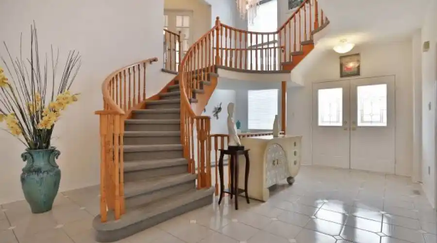 Grand  Entrance with circular staircase