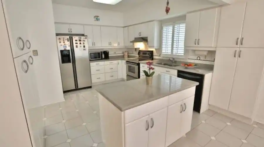 Gourmet Kitchen