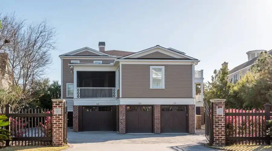 106 Charleston Blvd,Isle of Palms,South Carolina 29451,United States,8 Bedrooms Bedrooms,16 Rooms Rooms,10 BathroomsBathrooms,Waterfront,Charleston,2,210770